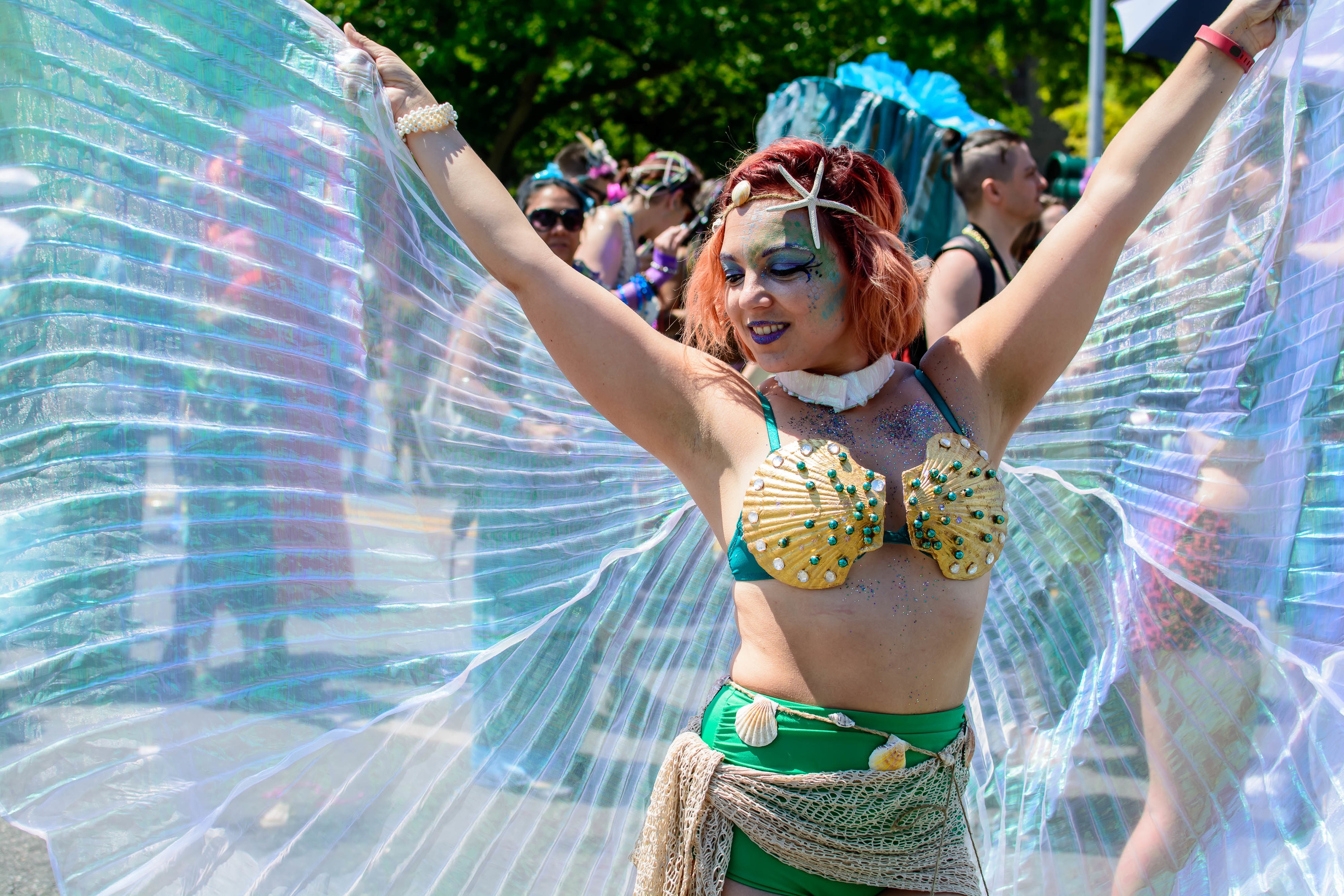 New York's Mermaid Parade! Frenzy Tours